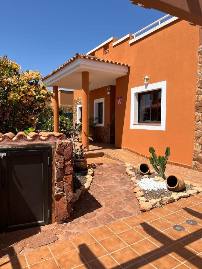 Casa Piedra, Luxury Family Front Line Golf, Hot Tub,Pool Table, 8 Pers, Caleta De Fuste Villa Dış mekan fotoğraf